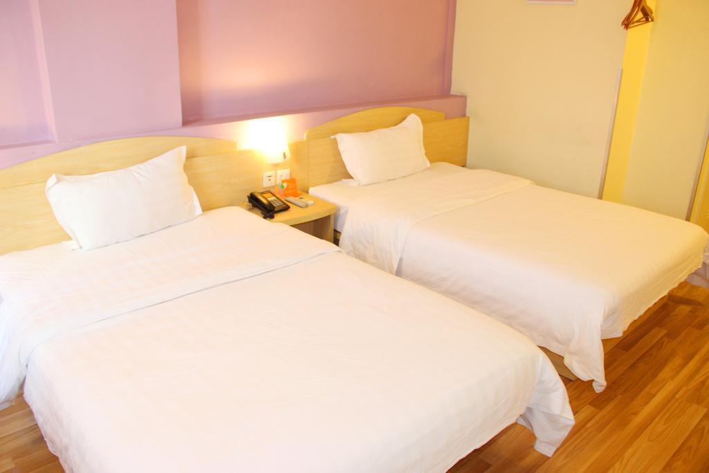 7Days Premium Guangzhou Tianhe Shipaiqiao Hotel Exterior foto