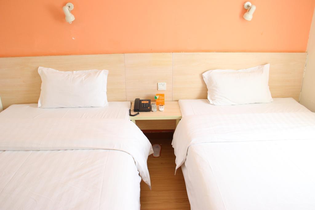 7Days Premium Guangzhou Tianhe Shipaiqiao Hotel Quarto foto