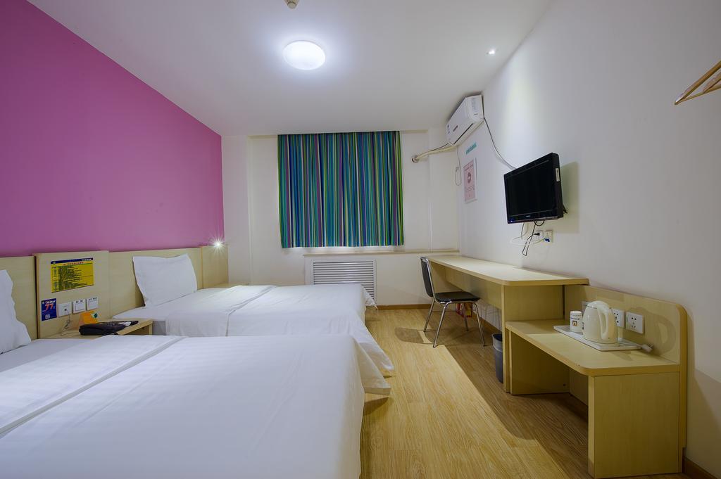7Days Premium Guangzhou Tianhe Shipaiqiao Hotel Exterior foto