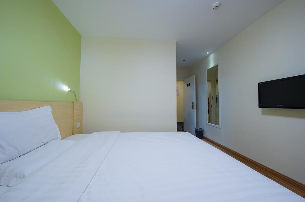 7Days Premium Guangzhou Tianhe Shipaiqiao Hotel Quarto foto